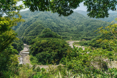 River valley near Lower Baling