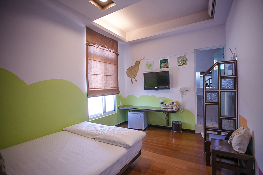 Green guestroom of Hao Ho Homestay