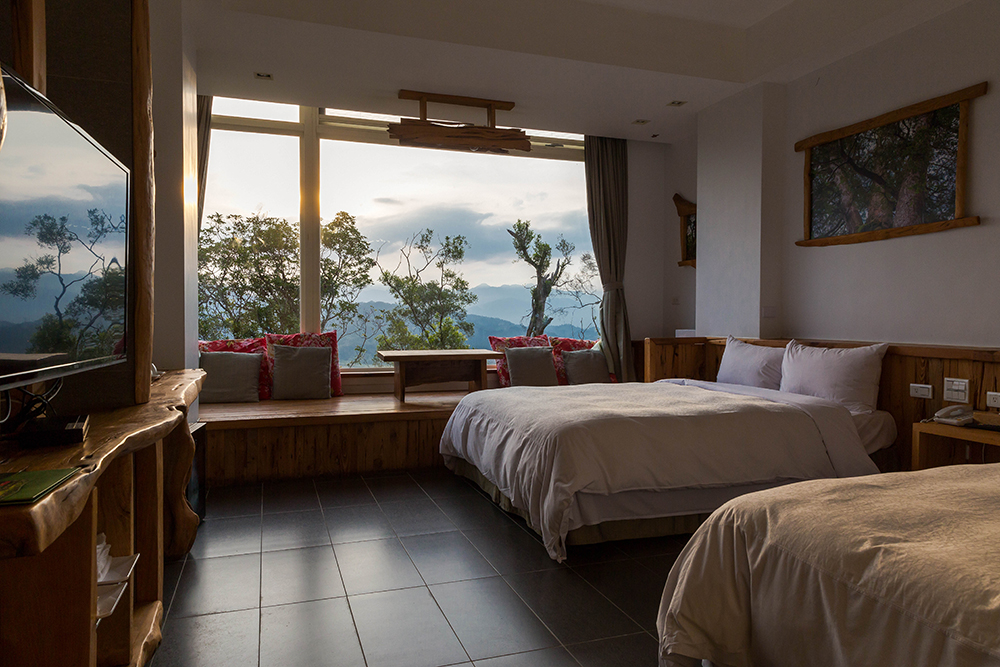 Guestroom with a splendid view