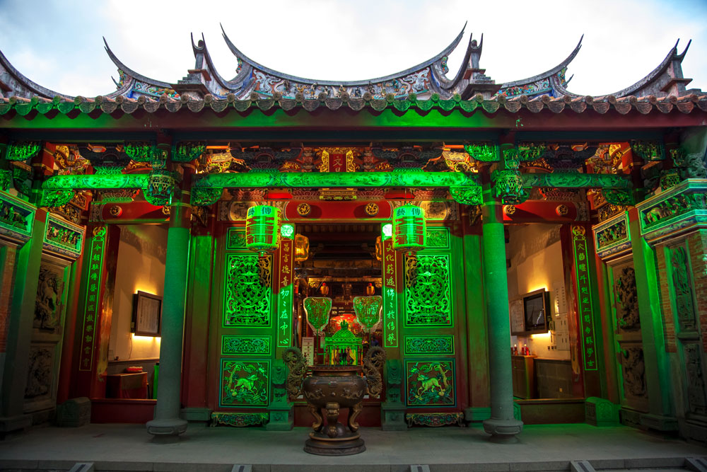Wenchang Temple in the evening