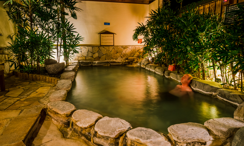 Relaxing hot-spring bath at Hotel Royal Chihpen