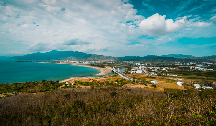 View from Mt. Gui looking north