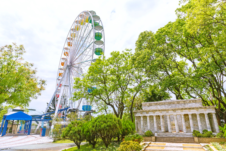 Ferris wheel