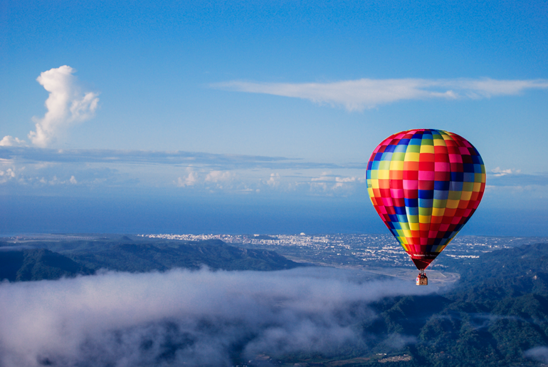 flying air balloon