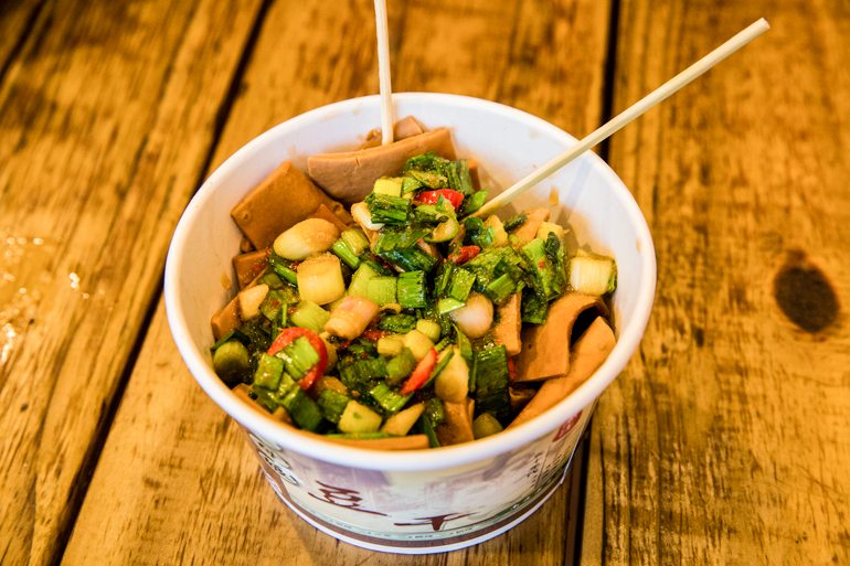 Dried tofu and vegetables