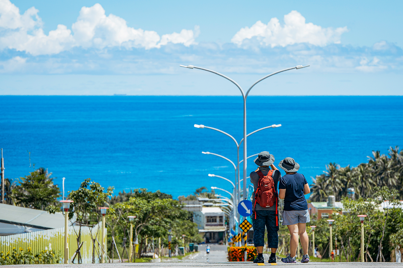 train tour taiwan