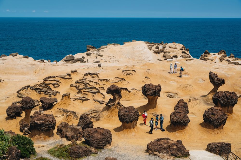 Wind-carved rock formations at Yehliu Geopark