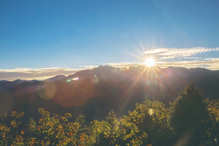 Sunrise at Zhushan