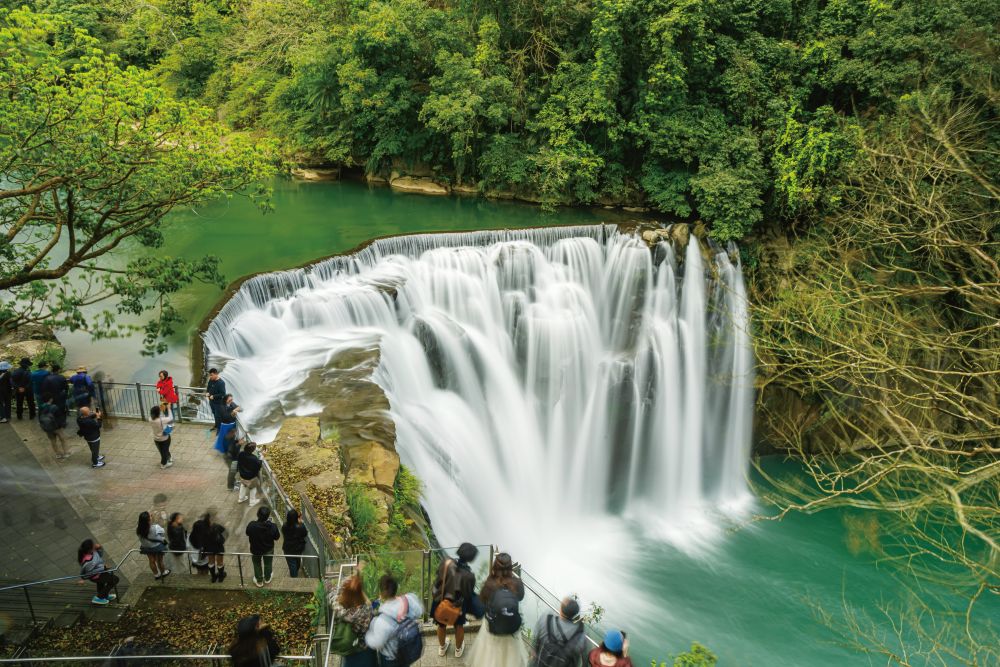 Shifen Waterfall